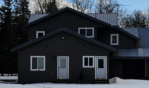 Cohoe Apartment | Alaska Summers-Apartment-Near Mouth of Kasilof
