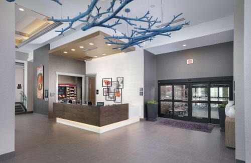 Downtown Decatur Hotel | Hampton Inn & Suites Atlanta Decatur/Emory