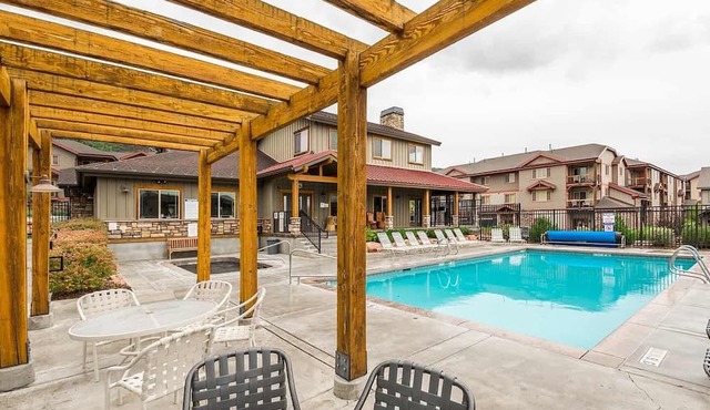 Convenient Park City Condo