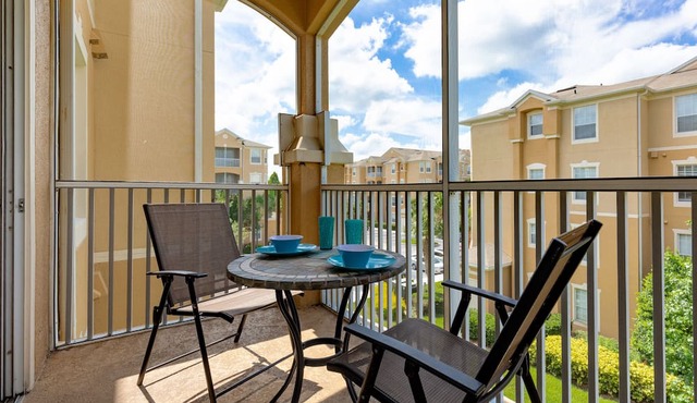Luxurious Mickey Themed Condo - Kids Will Love It! Only 2 Miles to Disney!