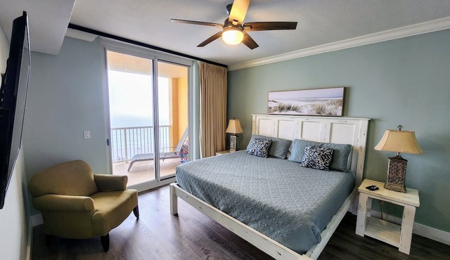 Penthouse | Ocean Front | Azure#607 | Renovated
