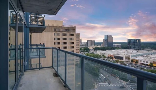 19th Floor Private Balcony, Panoramic View, 24 hr security, Private Garage, Pool