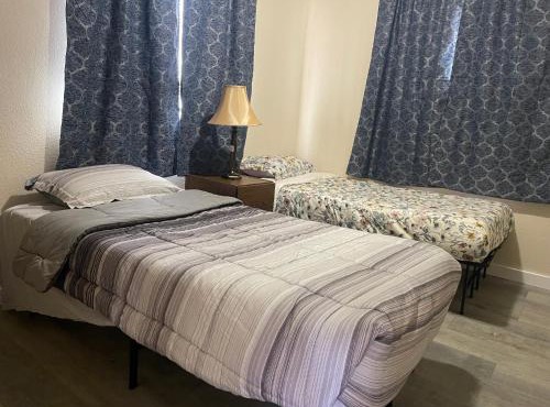 cozy 3 bedroom apartment 5207 chena avenue