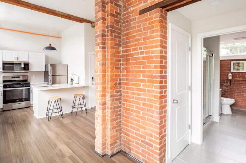 Jennifer's Historic Loft Glass Bedroom