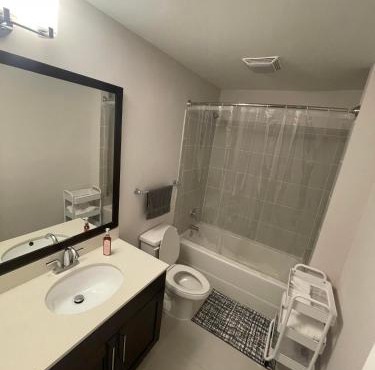 Luxurious High Rise in the heart of buckhead