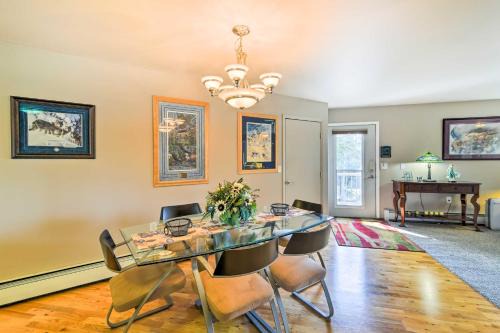 Hillside Anchorage Home by Hiking & Biking Trails!